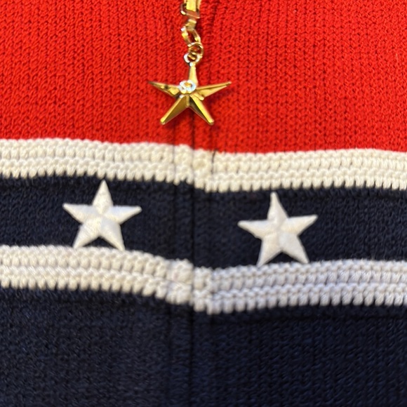 St John Sport red, white, and blue zip front sweater with stars Size L - Picture 4 of 13